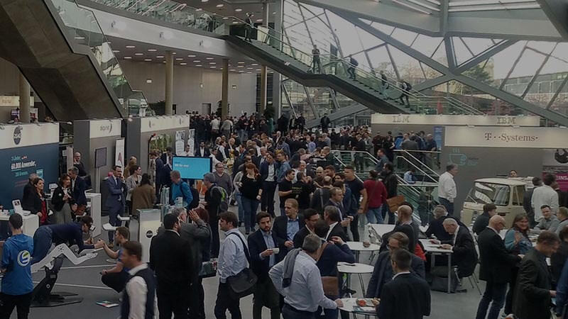 Bild DSAG-Technologietage zeigt gefüllte Messehalle
